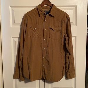 Men’s corduroy long-sleeve button down.